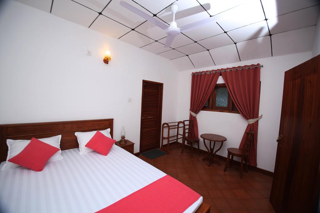 Summer Dew Villa Talpe Εξωτερικό φωτογραφία