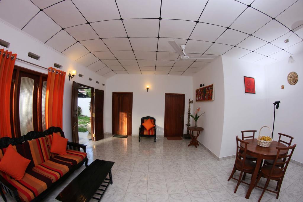 Summer Dew Villa Talpe Δωμάτιο φωτογραφία