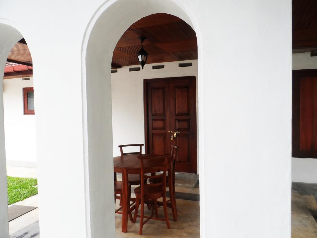 Summer Dew Villa Talpe Δωμάτιο φωτογραφία