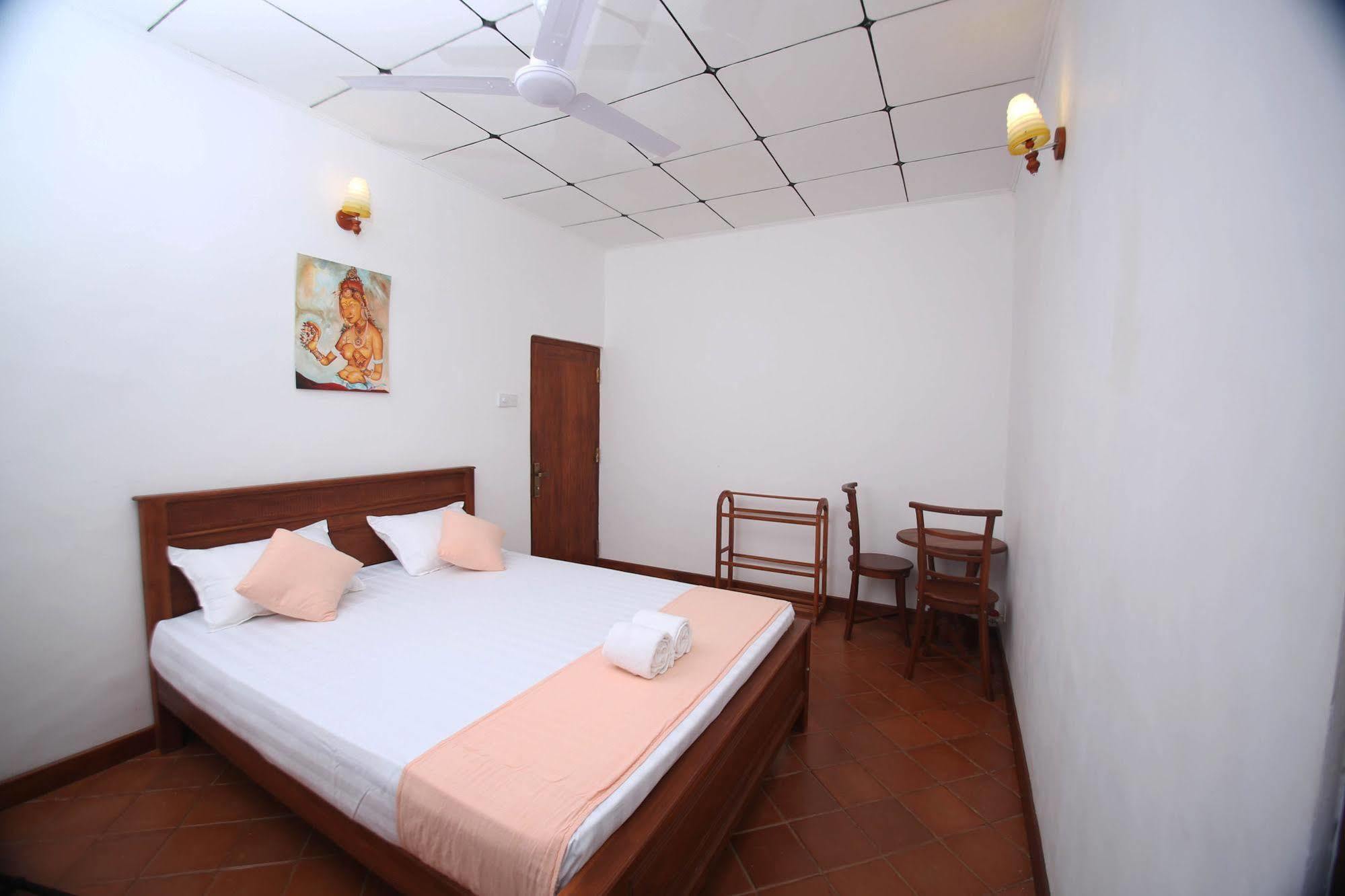 Summer Dew Villa Talpe Εξωτερικό φωτογραφία